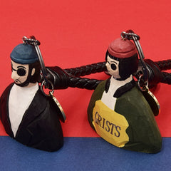 Léon and Mathilda movie wooden keychain set