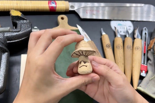 Finding the Right Wood Size for Carving Wooden Gifts
