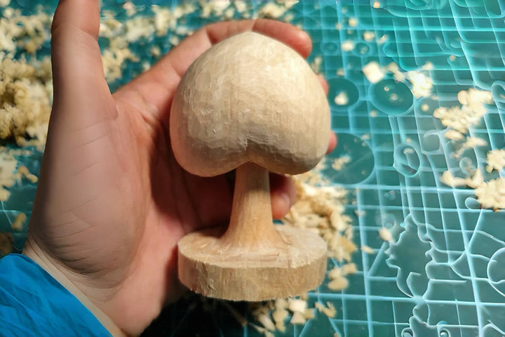 Hand-Carved Wooden Gifts for Tabletop Display: Heart-Shaped Tree Figurines