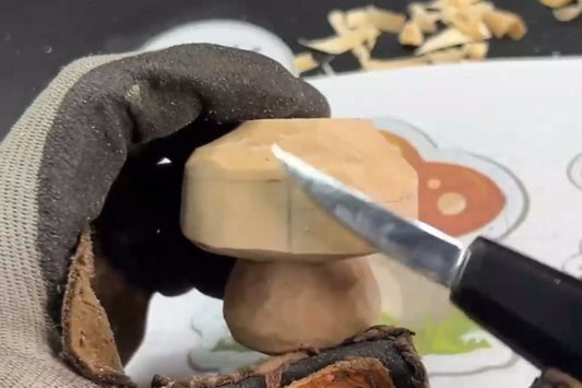 How to Make Wooden Gifts: Trim a Mushroom Figurine