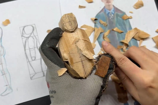 Tips for Carving Wooden Gifts: Avoiding Mistakes on the Back and Base