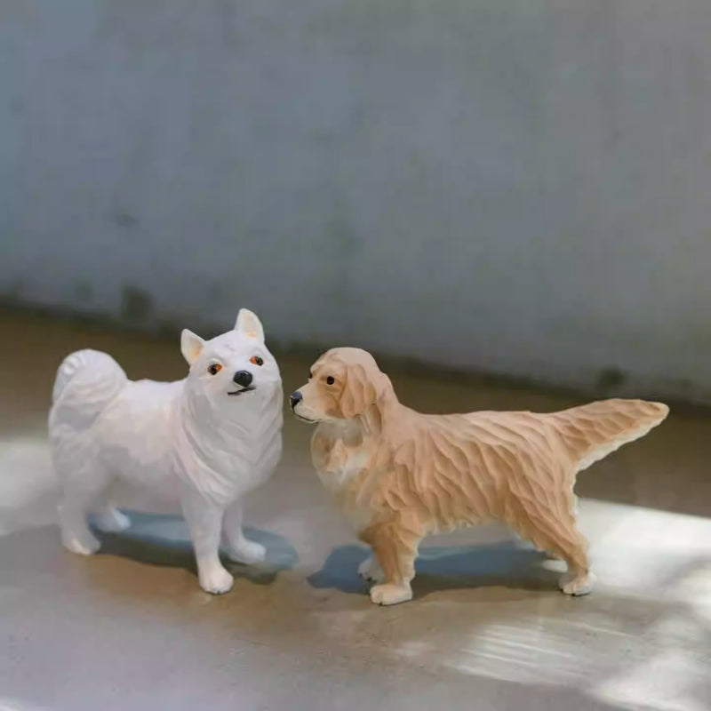 Golden retriever wooden figurine pair