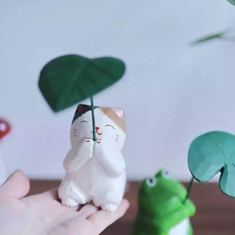 Leaf Umbrella Cat Wooden Figurine
